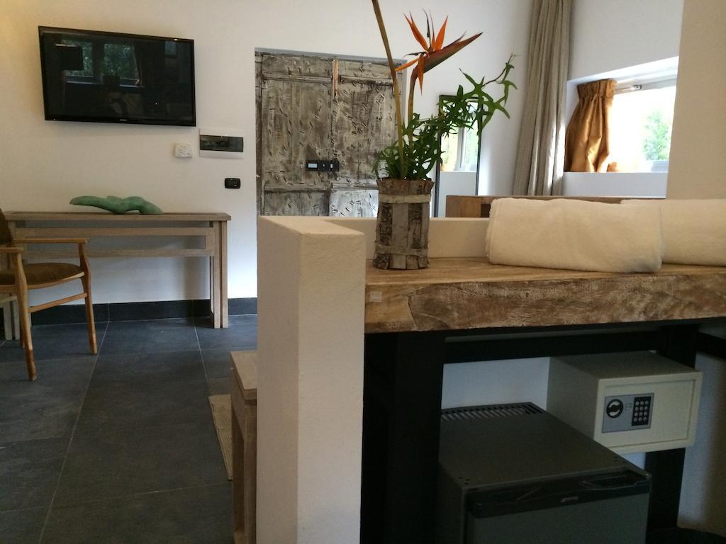 Seven Maze Charming House Bed & Breakfast Bari Room photo